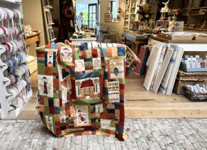 Maddy deed dit jaar mee aan de Gardeners Journal Quilt. Een project van Ineke Vaillant. Vandaag hebben we een mooie rand voor deze quilt uitgezocht. En een leuke achterkant. Nog even en het doorquilten kan beginnen! Hij is heel erg leuk geworden Maddy! Het patroon vind je in onze webshop (klik).